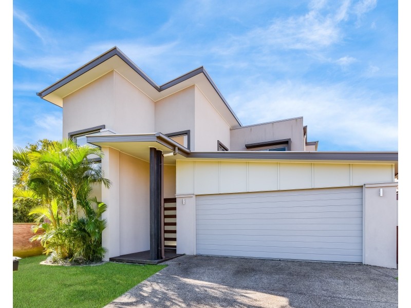 16 Sweep Court, Birtinya QLD 4575