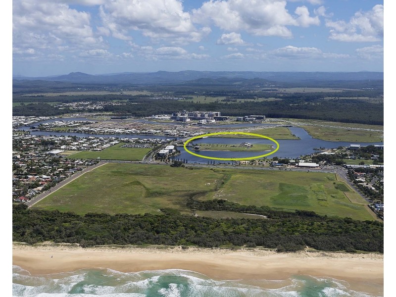 4 Entrance Island, Bokarina QLD 4575