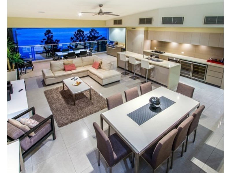 2/2 Coral Sea Avenue, Hamilton Island QLD 4803