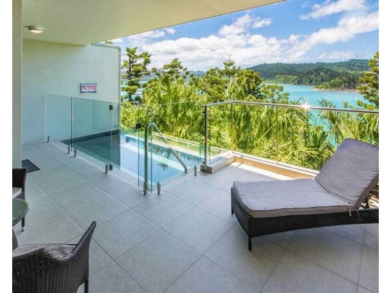 2/2 Coral Sea Avenue, Hamilton Island QLD 4803