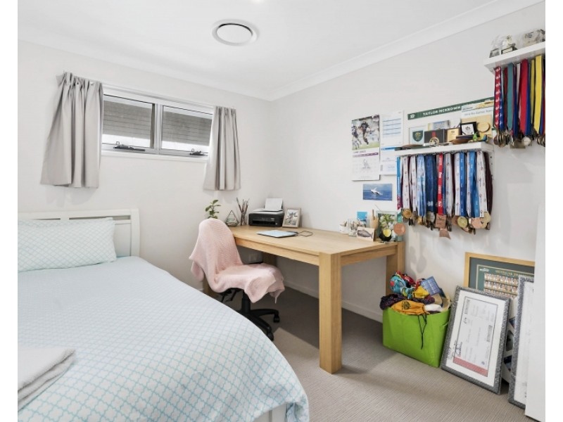 64 Lighthouse Circuit, Birtinya QLD 4575