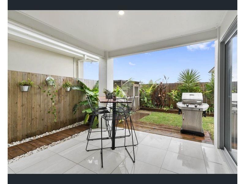 64 Lighthouse Circuit, Birtinya QLD 4575