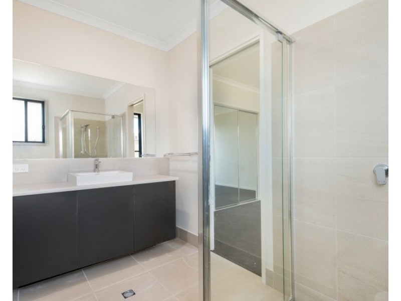 13 Mingle street, Palmview QLD 4553