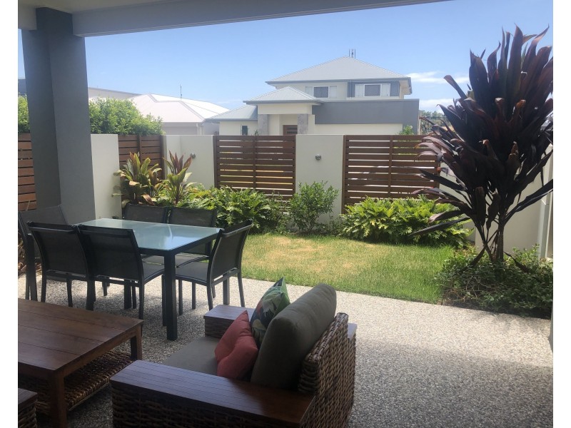 36 Waterway Drive, Birtinya QLD 4575