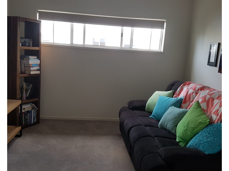 36 Waterway Drive, Birtinya QLD 4575