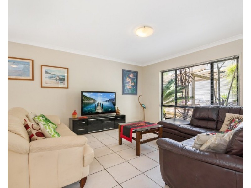 2 Whitby Lane, Sippy Downs QLD 4556