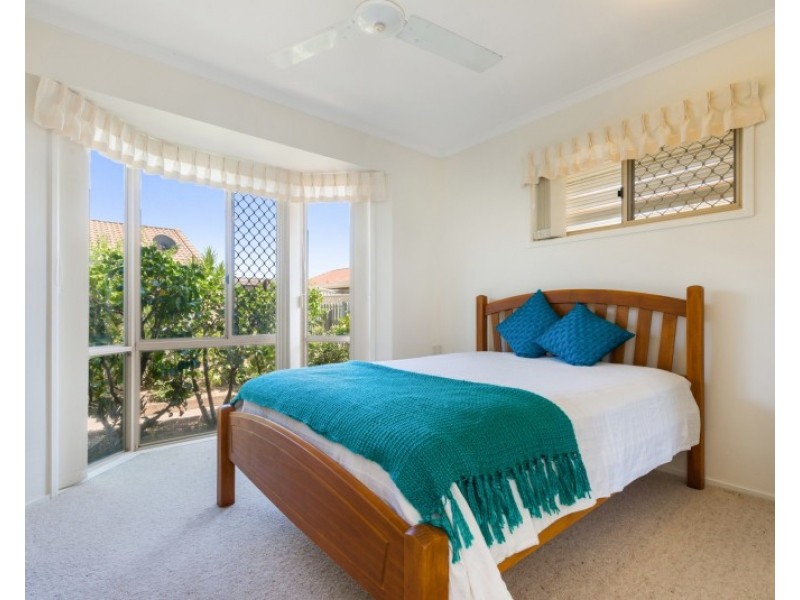 266/6 Melody Drive, Warana QLD 4575