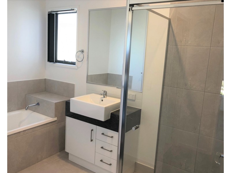 26 Prosperity Drive, Birtinya QLD 4575