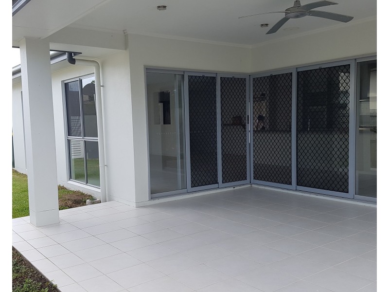 4 Clarence Place, Sippy Downs QLD 4556