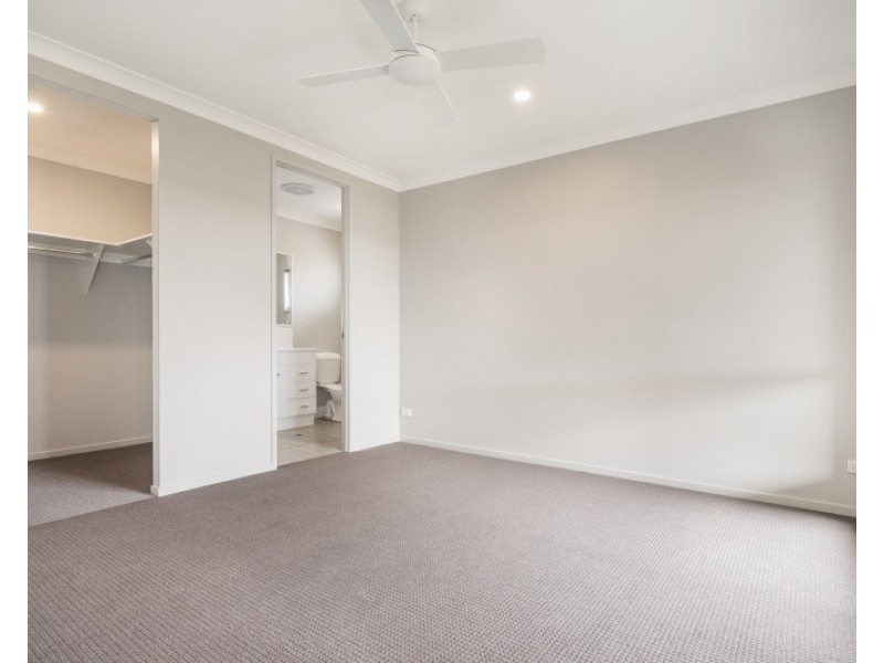 14 Piper Street, Palmview QLD 4553