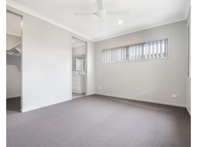 9 Sunray Avenue, Palmview QLD 4553