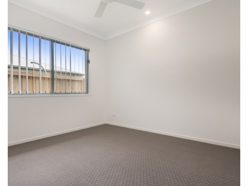 12 Verdant Road, Palmview QLD 4553