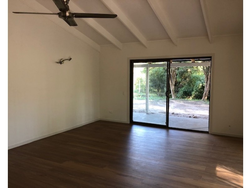 29 Martin Road, Palmview QLD 4553