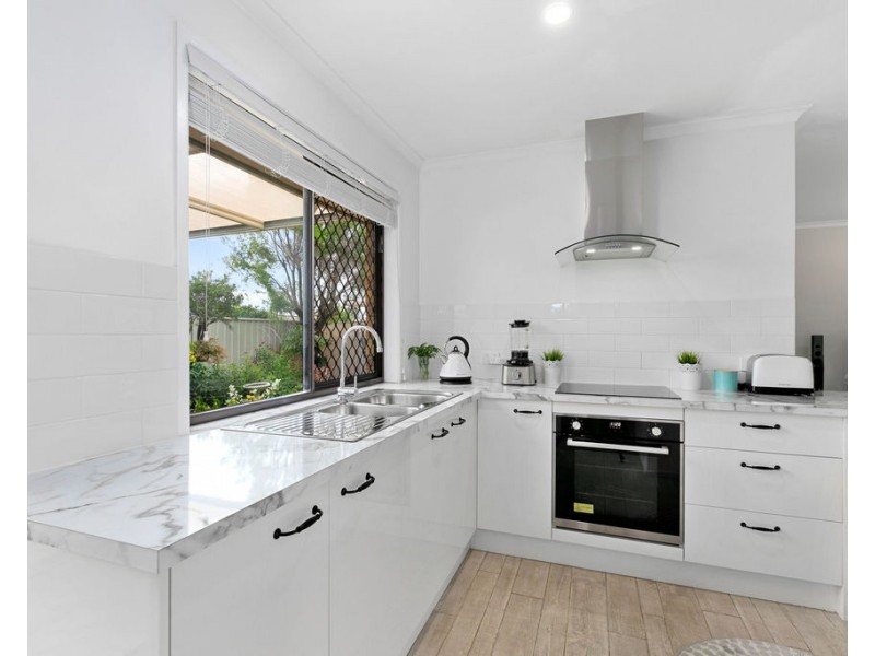 57/10 Melody Court, Warana QLD 4575