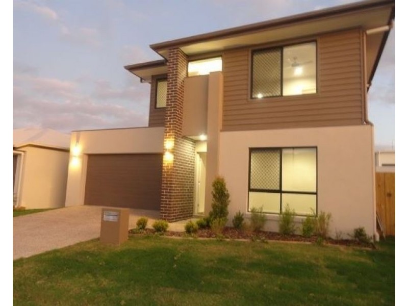 12 Bluff Street, Birtinya QLD 4575