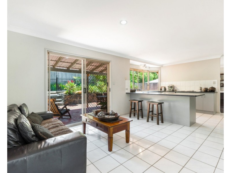 31 Riflebird Avenue, Aroona QLD 4551