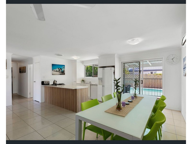 3 Coolahra Street, Warana QLD 4575