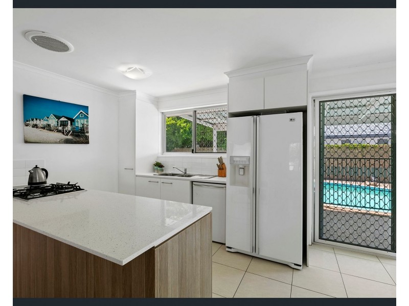 3 Coolahra Street, Warana QLD 4575