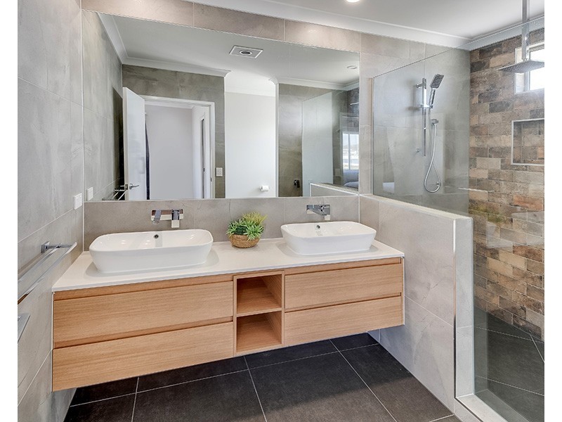 23 Esprit Crescent, Birtinya QLD 4575