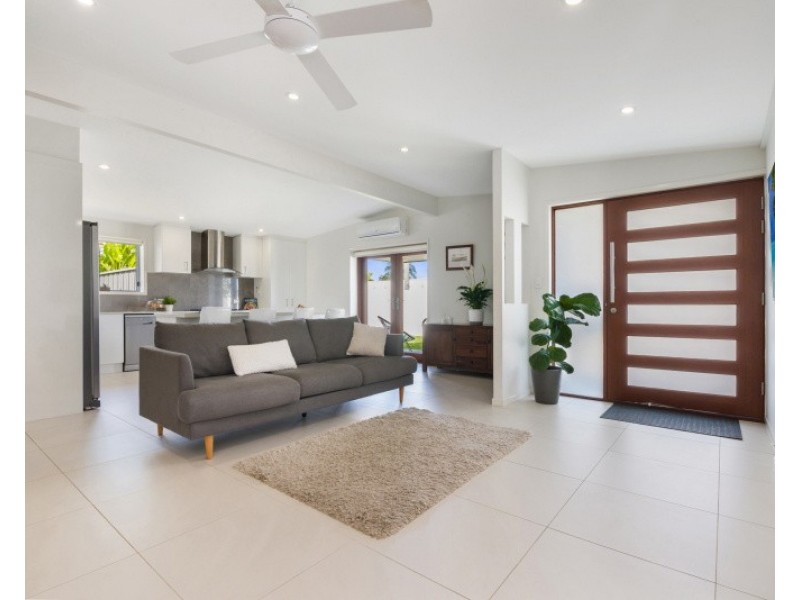 15 Mawarra Street, Buddina QLD 4575