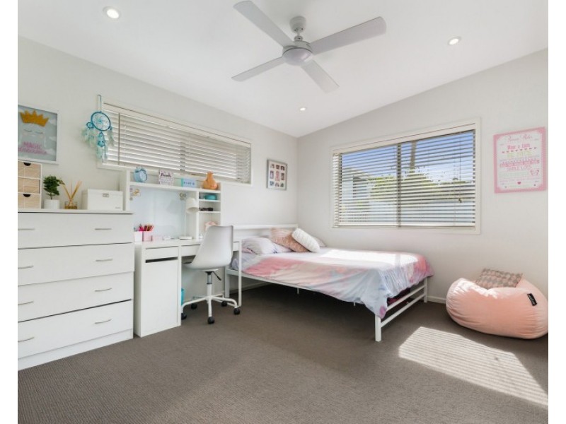15 Mawarra Street, Buddina QLD 4575