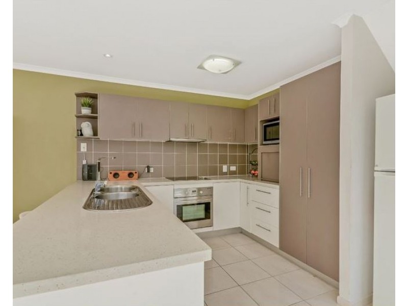 7 Whitsunday Street, Parrearra QLD 4575