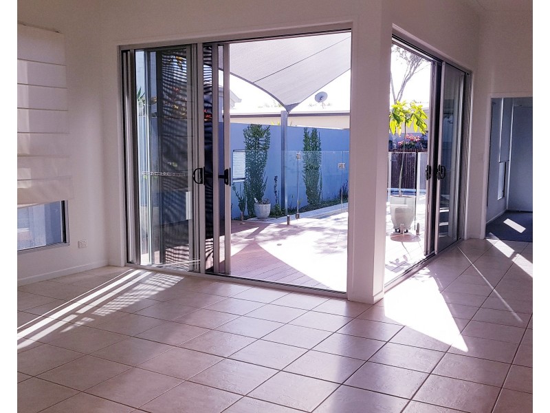 13 Magnetic Street, Parrearra QLD 4575