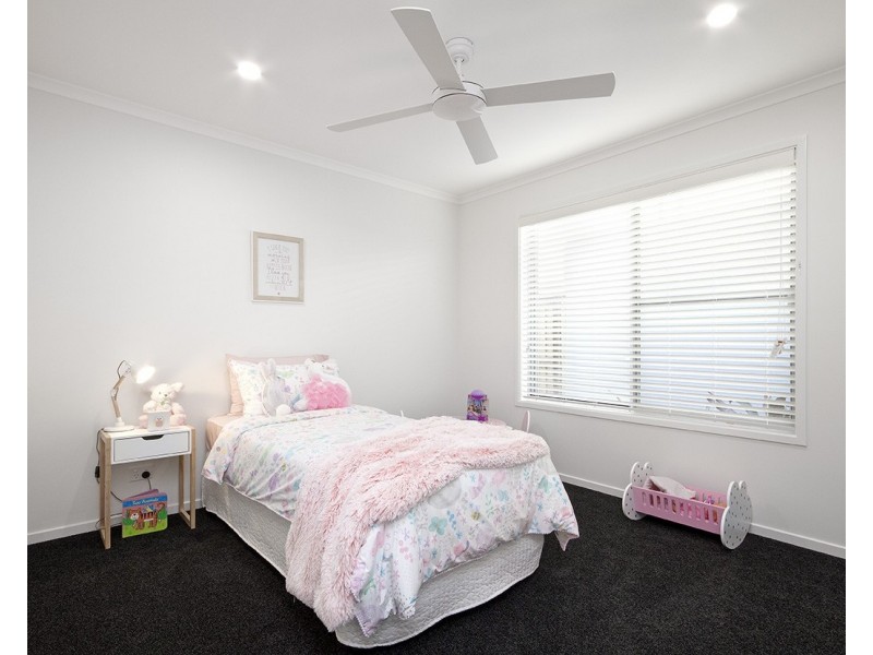 20 Berry Terrace, Caloundra West QLD 4551