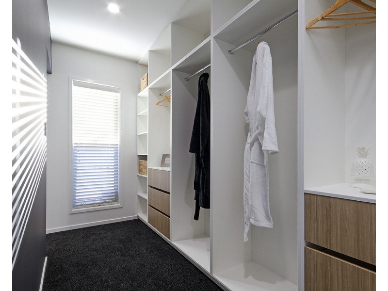 20 Berry Terrace, Caloundra West QLD 4551