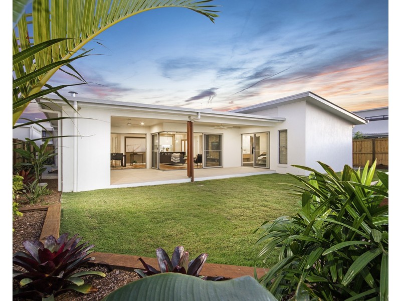 20 Berry Terrace, Caloundra West QLD 4551
