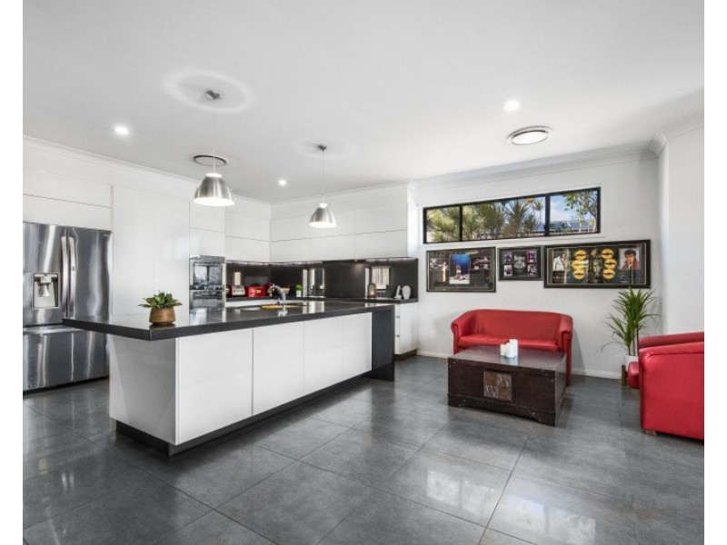 39 Marawa Drive, Parrearra QLD 4575