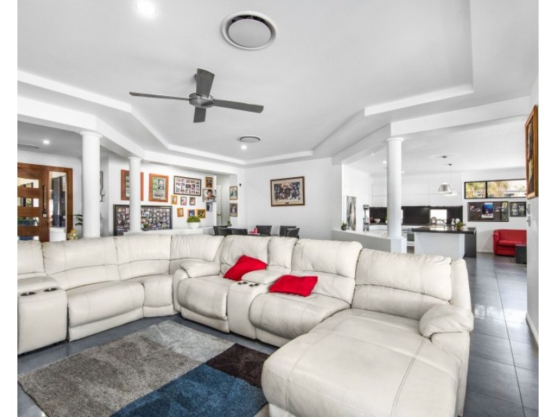 39 Marawa Drive, Parrearra QLD 4575