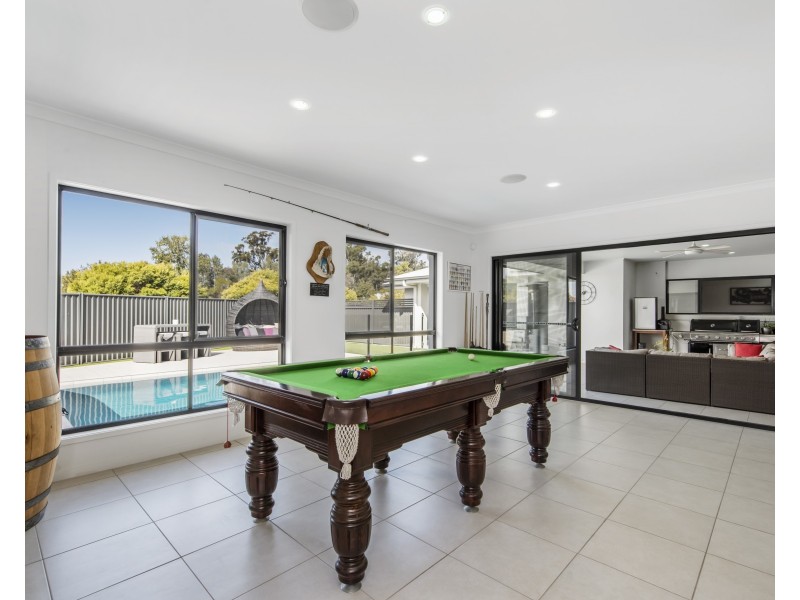 29 Cumberland Crescent, Meridan Plains QLD 4551
