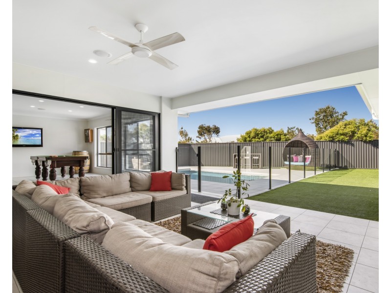 29 Cumberland Crescent, Meridan Plains QLD 4551