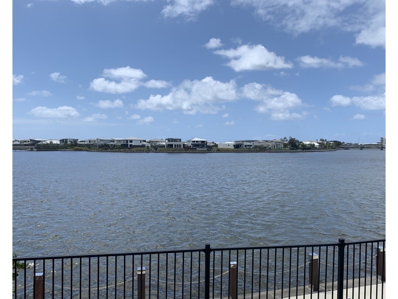 7 Splendor Place, Birtinya QLD 4575