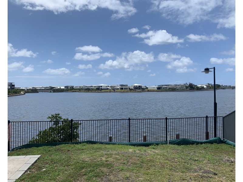 7 Splendor Place, Birtinya QLD 4575