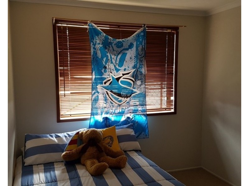 1/5 Allara Street, Warana QLD 4575