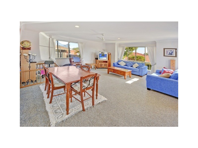 43/90 Caloundra Rd, Little Mountain QLD 4551