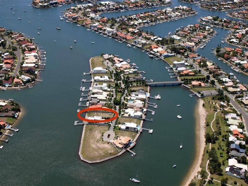 14 Mooloolah Island, Minyama QLD 4575