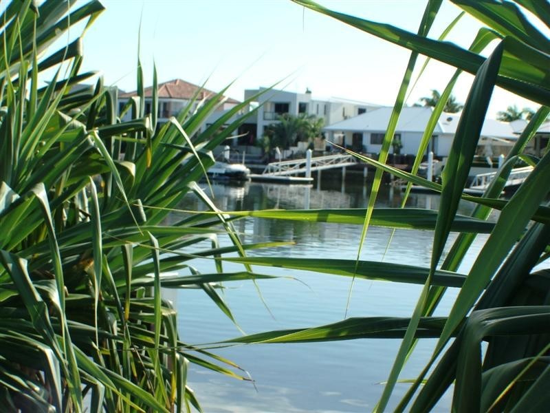 11 Panama Court, Kawana Island QLD 4575