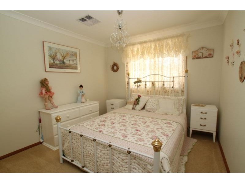 1/19-21 Murrandah Avenue, Camden NSW 2570