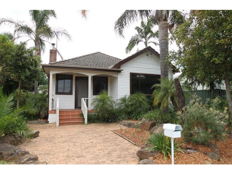 1 Doncaster Avenue, Narellan NSW 2567