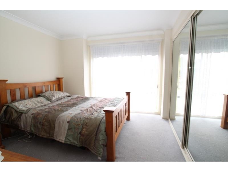 8 John Hunter Grove, Mount Annan NSW 2567