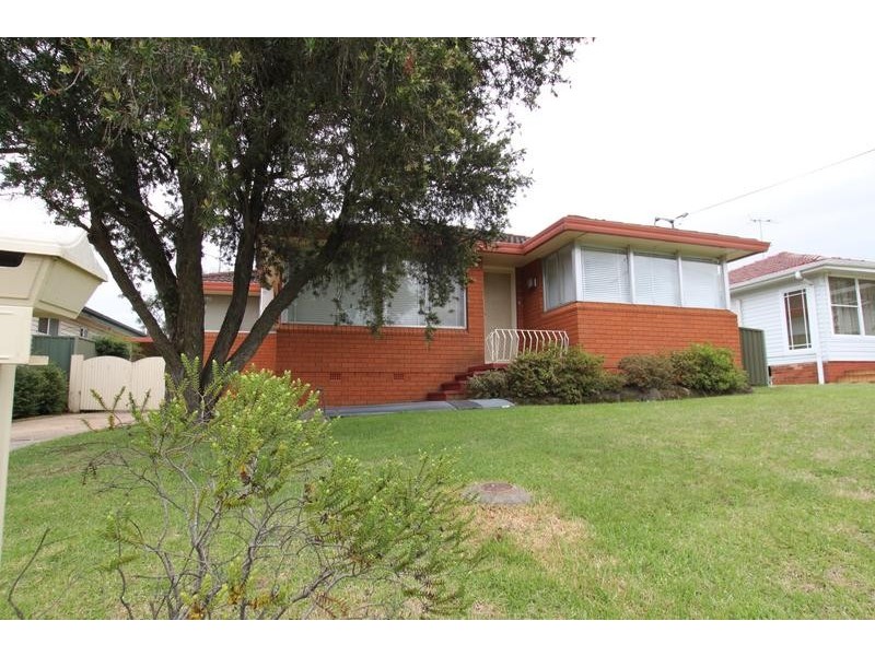 36 Wilson Crescent, Narellan NSW 2567