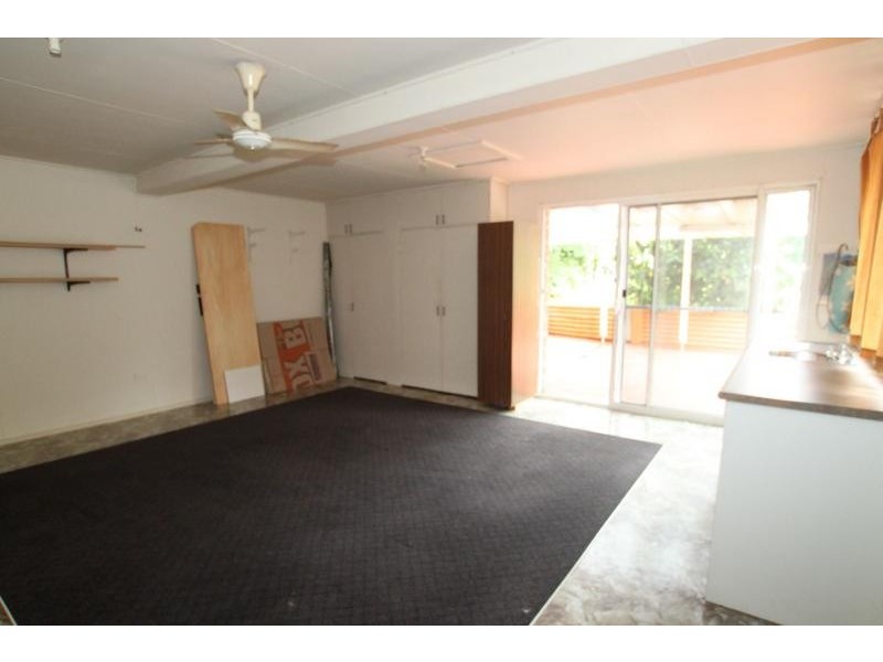 17 Woodland Crescent, Narellan NSW 2567