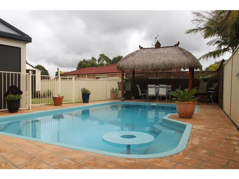 6 Banksia Road, Mount Annan NSW 2567