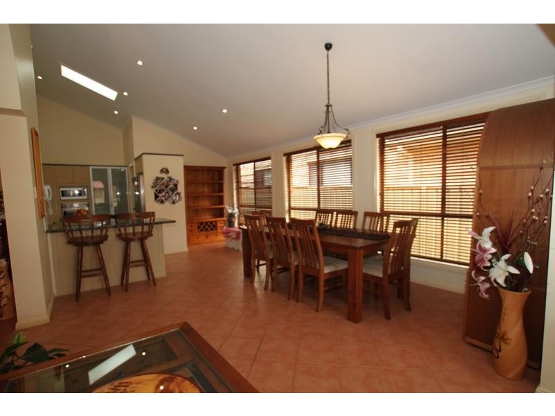 6 Banksia Road, Mount Annan NSW 2567