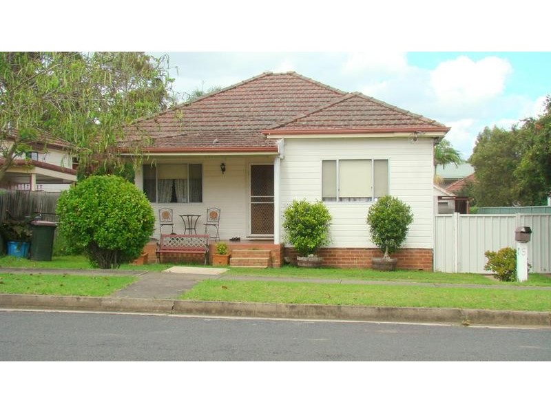 6 Doncaster Avenue, Narellan NSW 2567