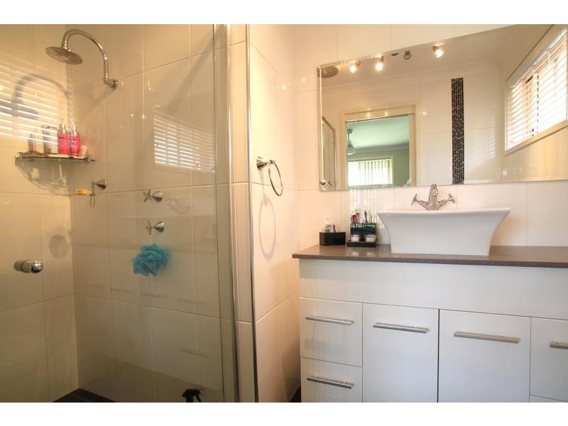 15 Cormo Close, Elderslie NSW 2570
