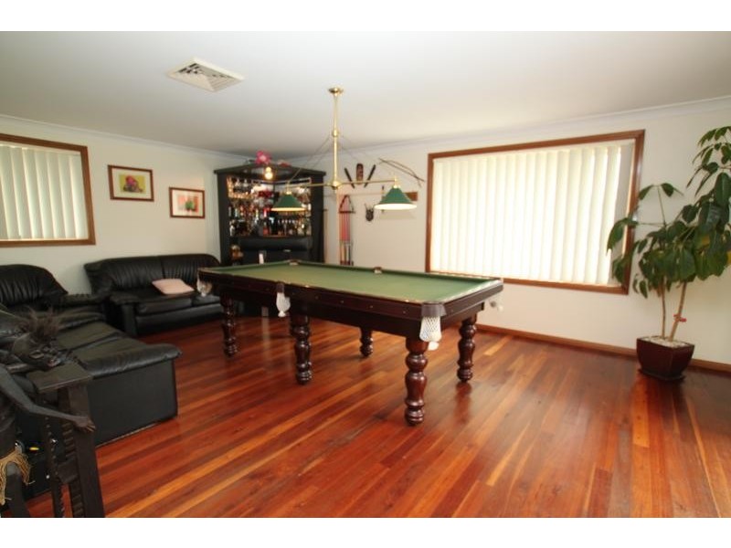 9 Wilmott Court, Camden Park NSW 2570